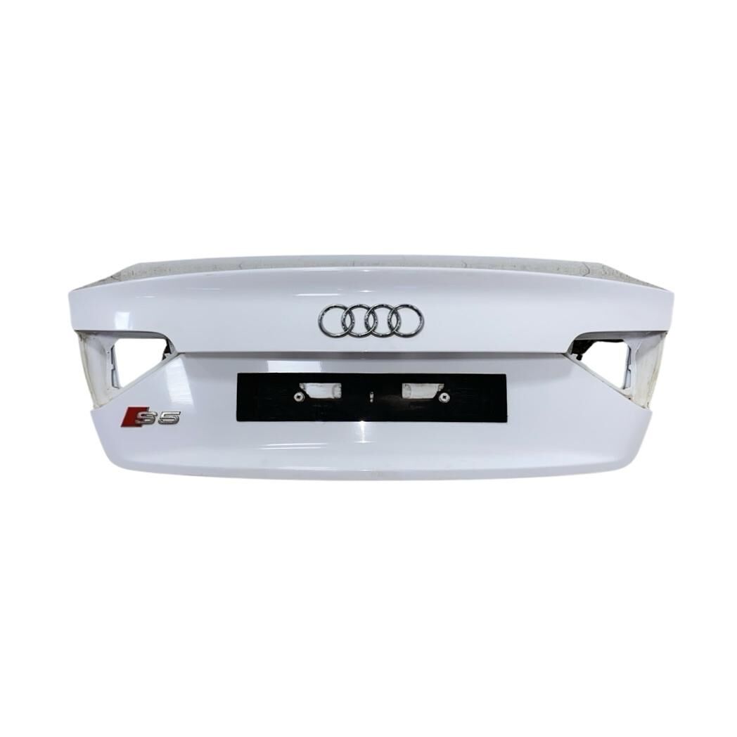Audi S5 8T Coupe r.v. 2008 bílá metalíza kód barvy LY9C páté dveře S5VX3T38471 Audi S5 8T Coupe r.v. 2008 bílá metalíza kód barvy LY9C páté dveře S5VX3T38471
