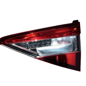 Škoda Superb 3 kombi r.v. 2018 pravé zadní vnitřní světlo 3V9945308B S5VX3T48714 Škoda Superb 3 kombi r.v. 2018 pravé zadní vnitřní světlo 3V9945308B S5VX3T48714
