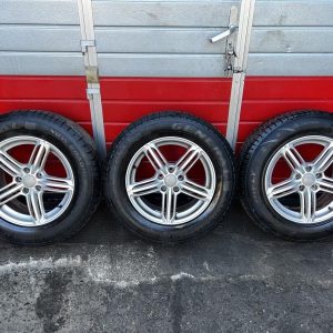 Kola 235/65 R17 zimní pneu 4,2mm ET39 8Jx17H2 S5VX3T39968 Kola 235/65 R17 zimní pneu 4,2mm ET39 8Jx17H2 S5VX3T39968