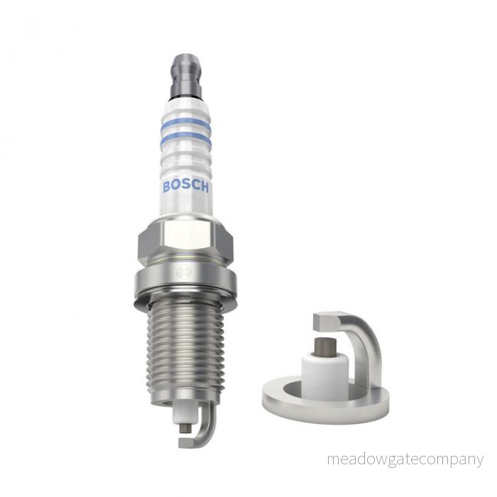 Zapalovací svíčka BOSCH (BO 0242229699) Zapalovací svíčka BOSCH (BO 0242229699)
